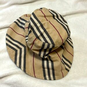 Vintage Burberry Bucket Hat